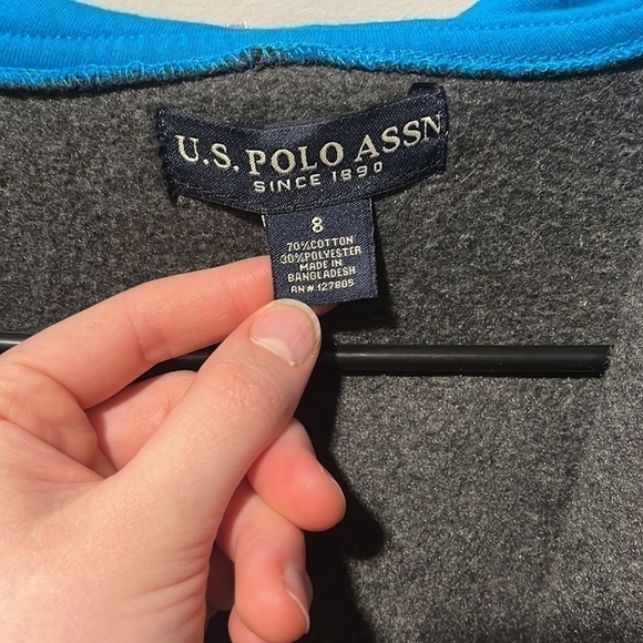 U.S. Polo Assn youth size 8 zip up hoodie - Picture 3 of 4
